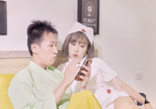 Li Nana, y tá dâm đãng, địt bệnh nhân để chỉnh sức khỏe